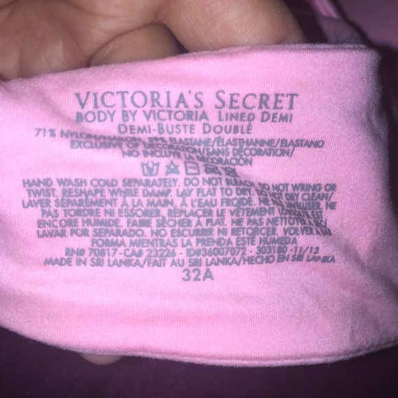 Victoria’s Secret PINK bras - Picture 3 of 6